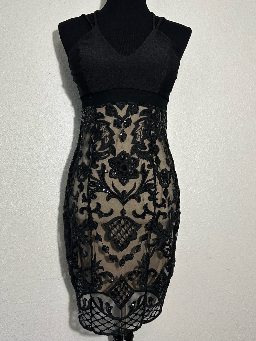 Emerald Sundae Black Embroidered Midi Dress
